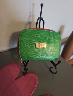 Bottega Fiorentina RARE Green Textured Mini Coin Zipper Case Italy Made